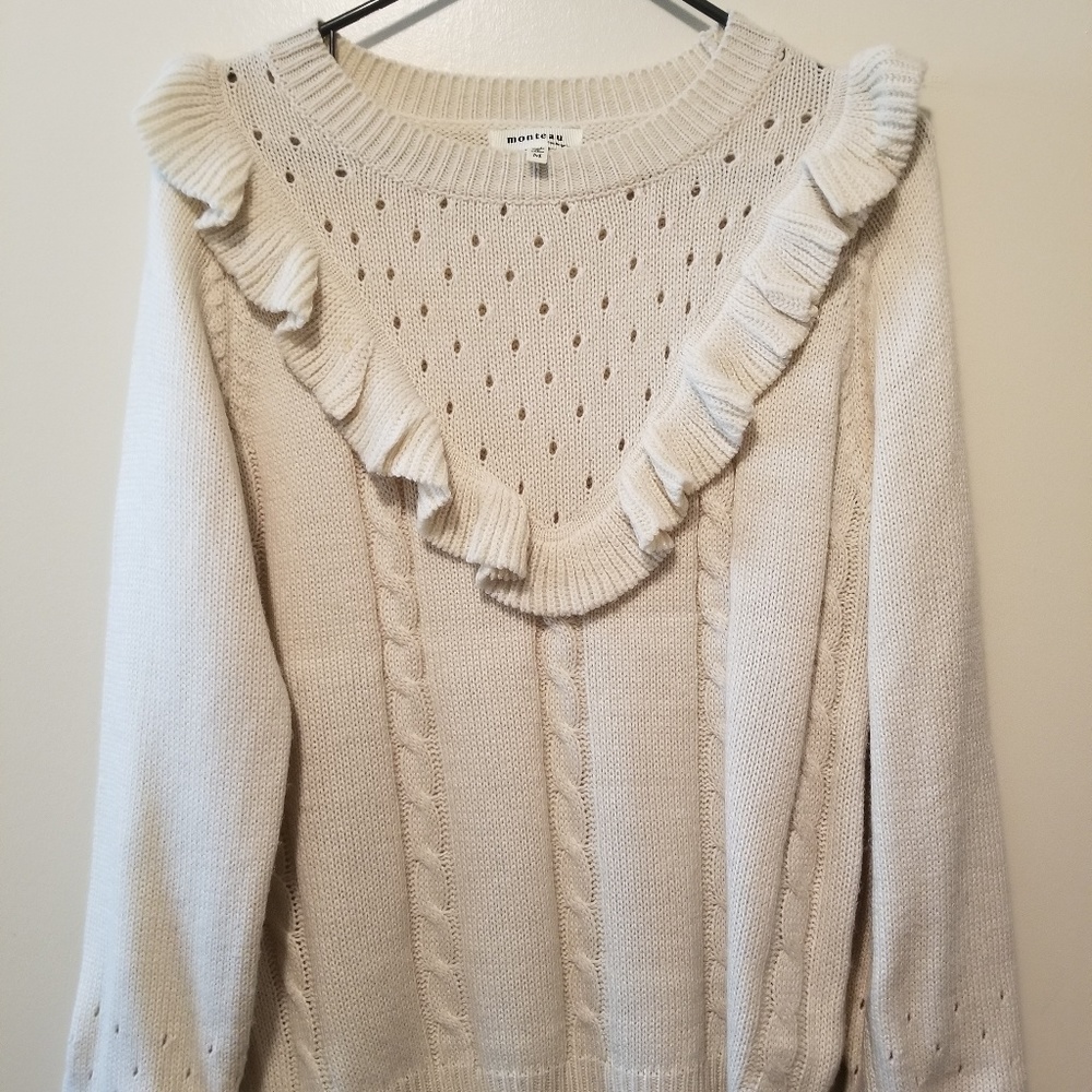 Marvelous MONTEAU sweater